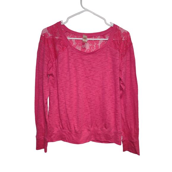 No Boundaries Juniors Shirt Size Large - Picture 1 of 1